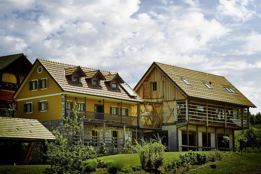 Guest House Kalska Domacija Semic Zewnętrze zdjęcie