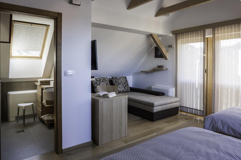Guest House Kalska Domacija Semic Pokój zdjęcie